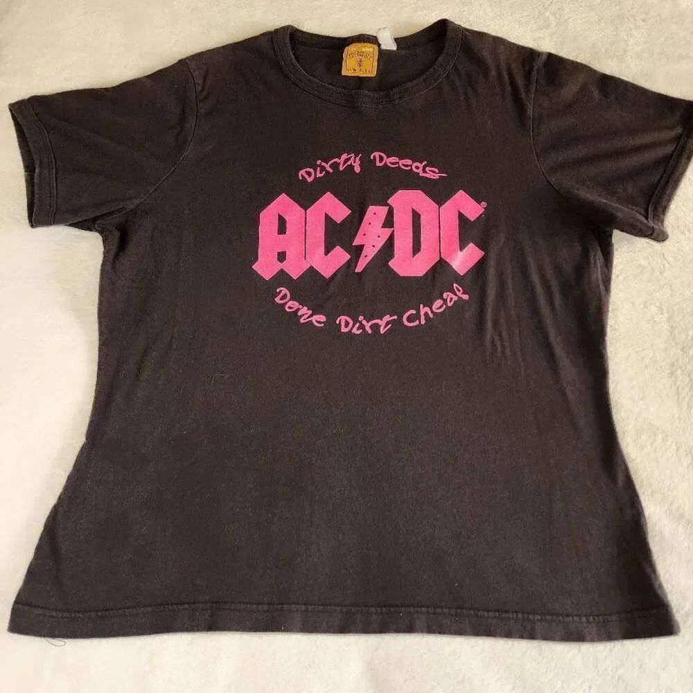 Rockware Anthill Trading Y2K Vintage AC/DC Dirty Deeds Graphic Tshirt Size XL